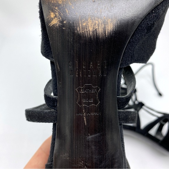 Stuart Weiztman size 6.5 Black Suede Lace Up Heels / Pumps - Picture 11 of 11